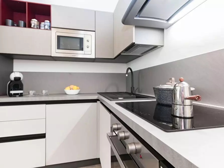 Immagine 2 di Appartamento in affitto  a Torino