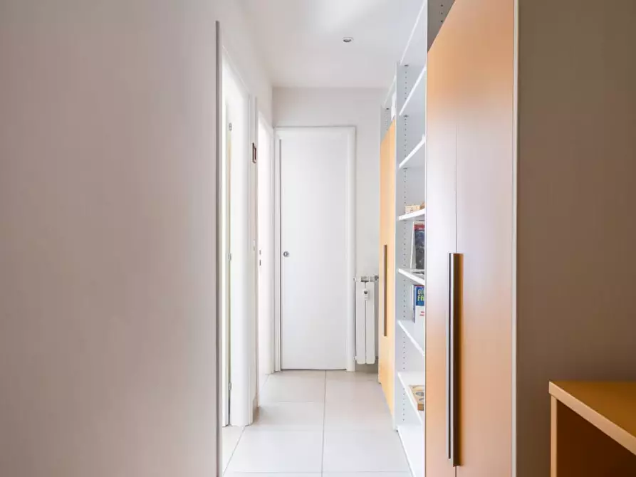 Immagine 5 di Appartamento in affitto  a Bologna