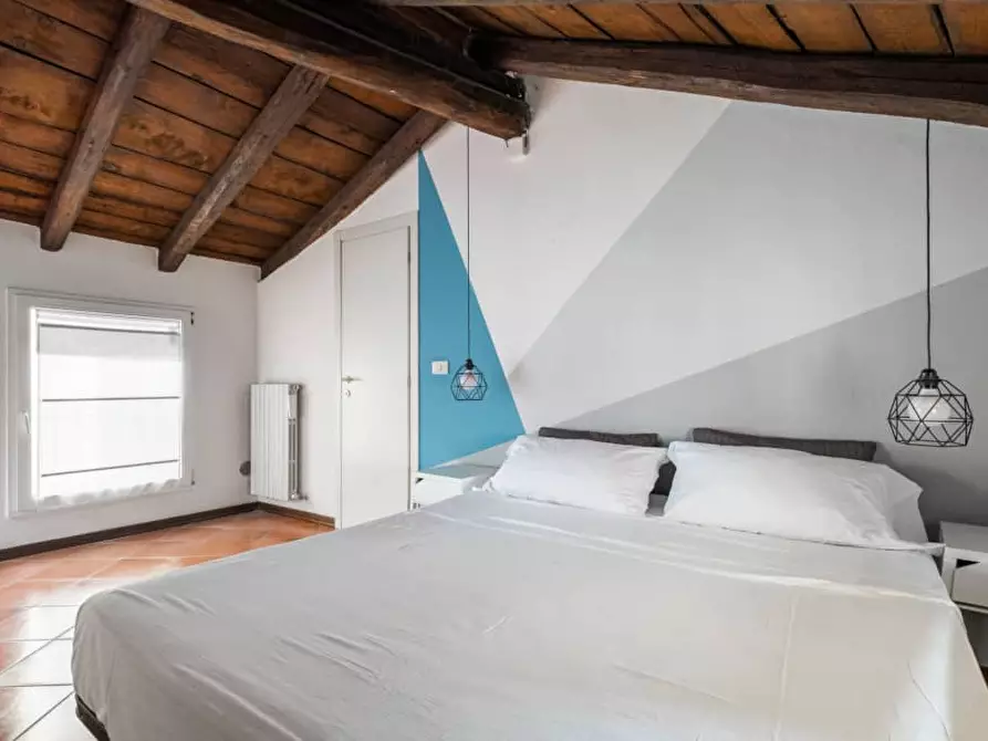 Immagine 14 di Appartamento in affitto  a Bologna