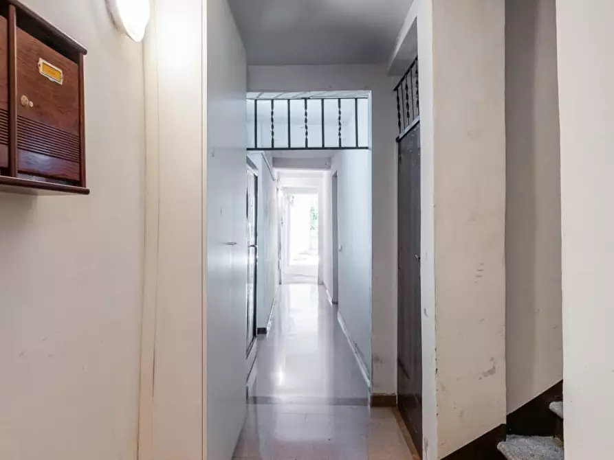 Immagine 11 di Appartamento in affitto  a Bologna