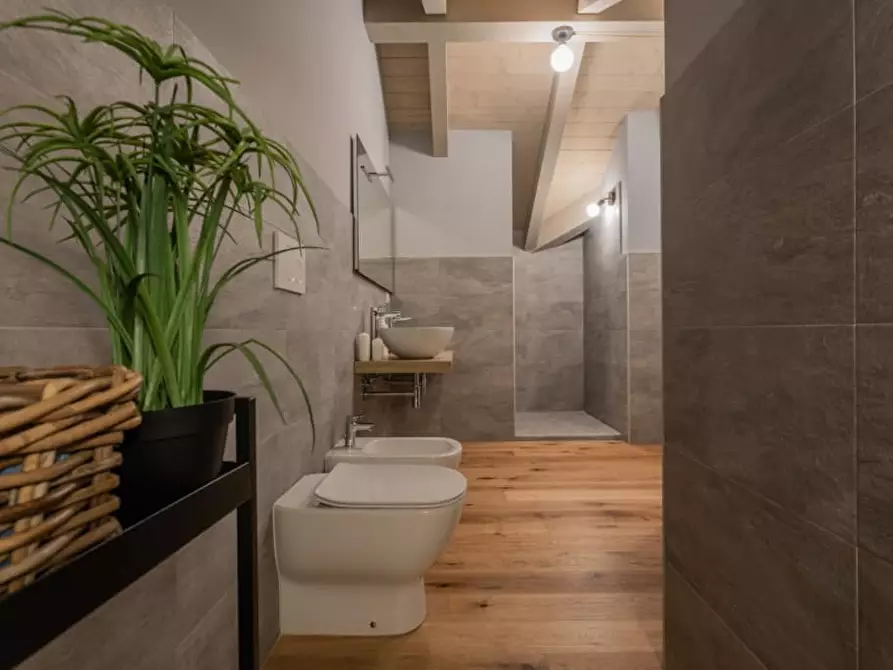 Immagine 16 di Appartamento in affitto  a Torino