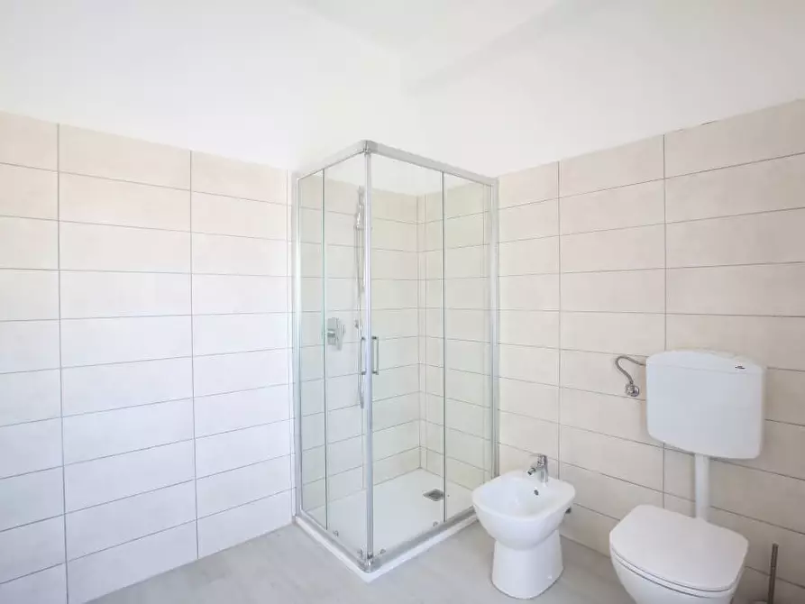 Immagine 19 di Stanza singola in affitto  a Modena