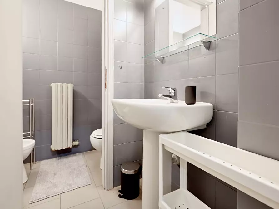 Immagine 17 di Stanza singola in affitto  a Torino