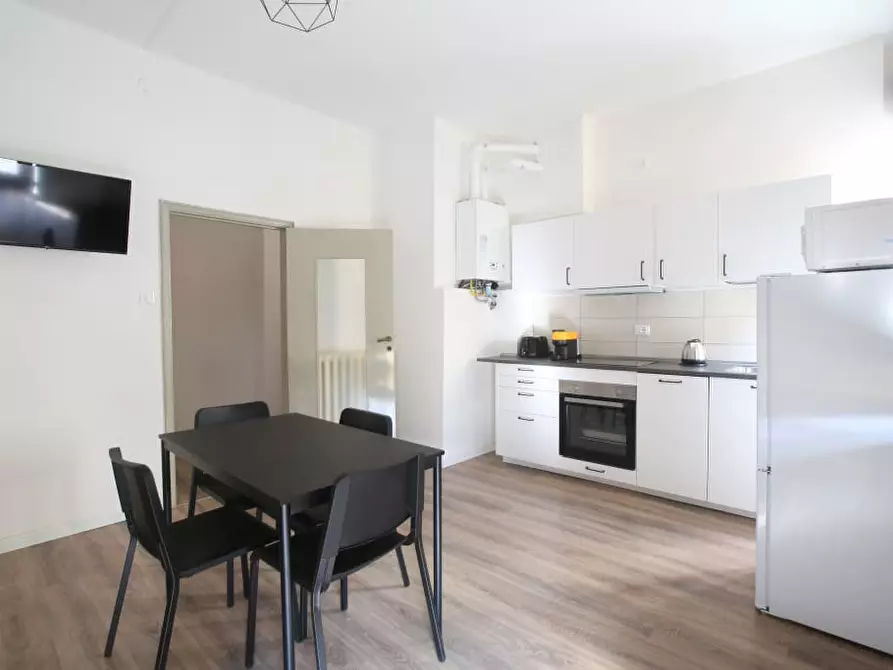 Immagine 16 di Stanza singola in affitto  a Modena