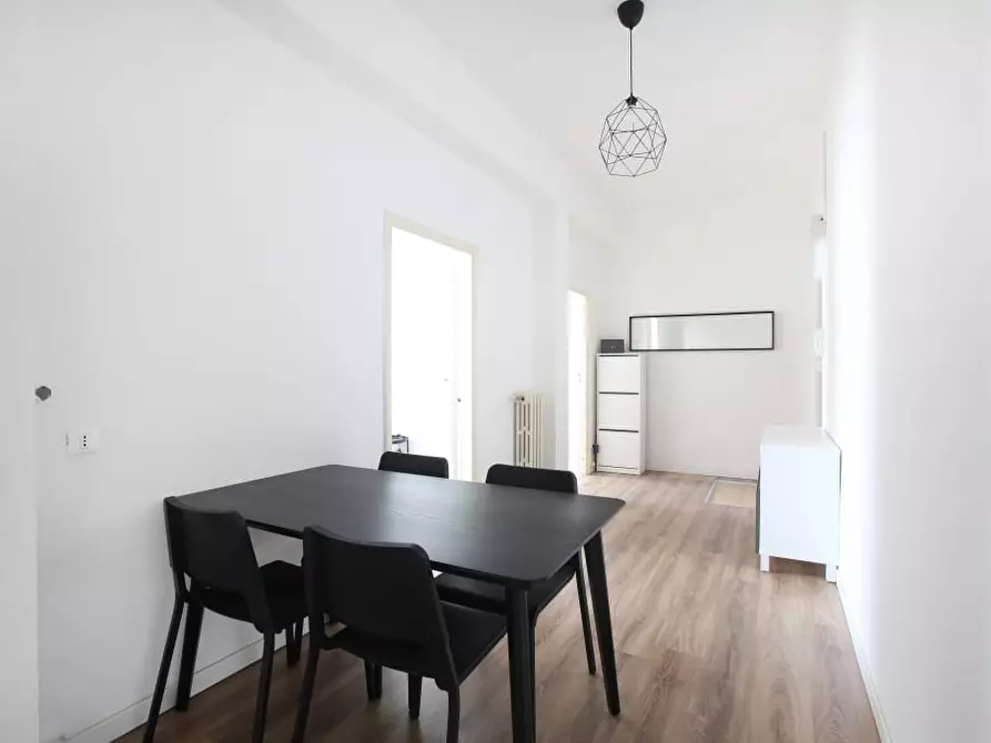 Immagine 11 di Stanza singola in affitto  a Modena