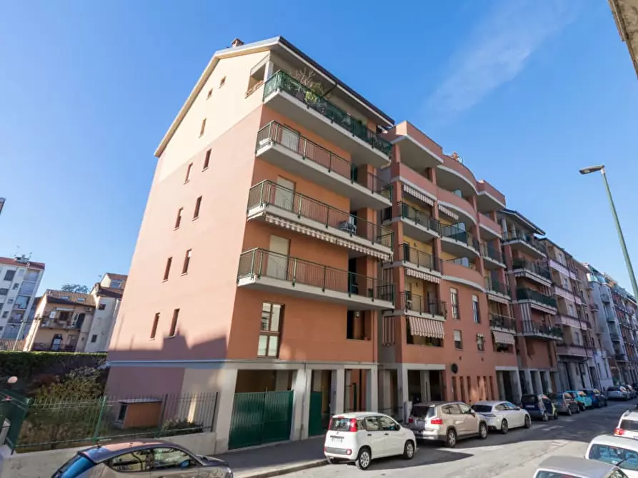 Immagine 24 di Appartamento in affitto  a Torino