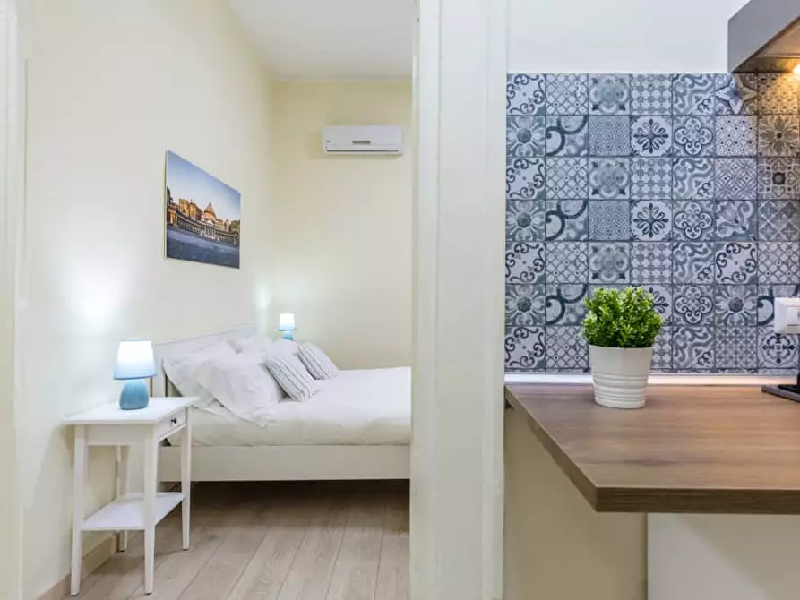 Immagine 9 di Appartamento in affitto  a Napoli