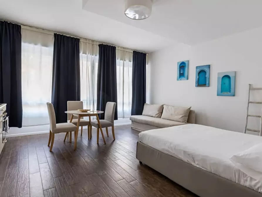 Immagine 8 di Appartamento in affitto  a Bologna