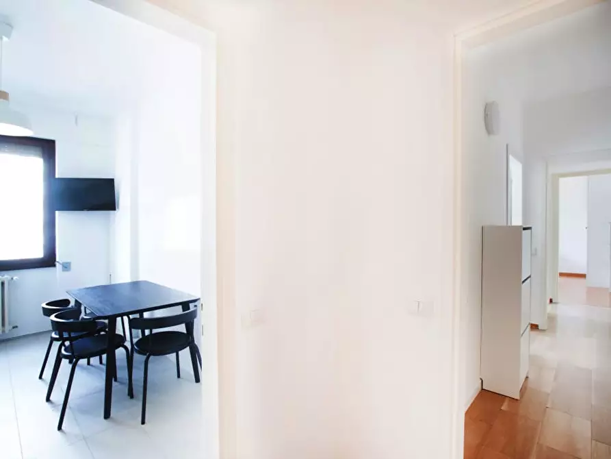 Immagine 8 di Stanza singola in affitto  a Milano