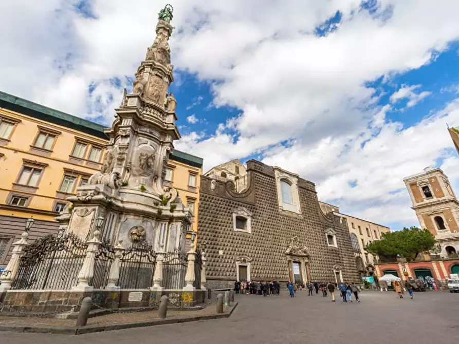 Immagine 16 di Appartamento in affitto  a Napoli