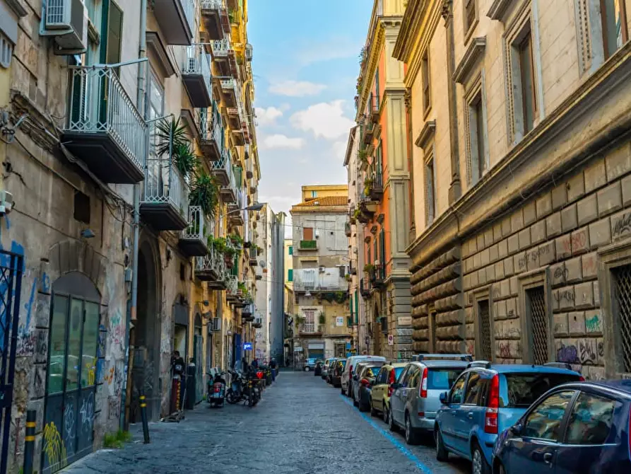Immagine 17 di Appartamento in affitto  a Napoli