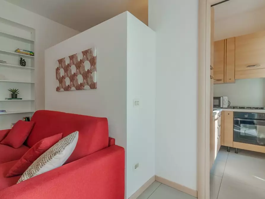 Immagine 6 di Appartamento in affitto  a Como