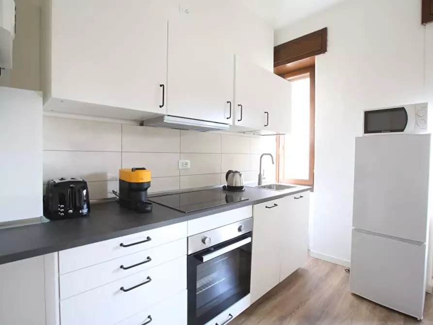 Immagine 14 di Stanza singola in affitto  a Modena