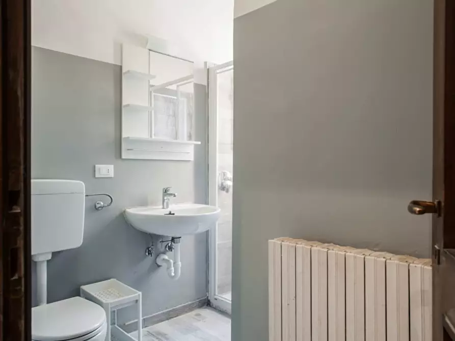 Immagine 6 di Stanza singola in affitto  a Milano