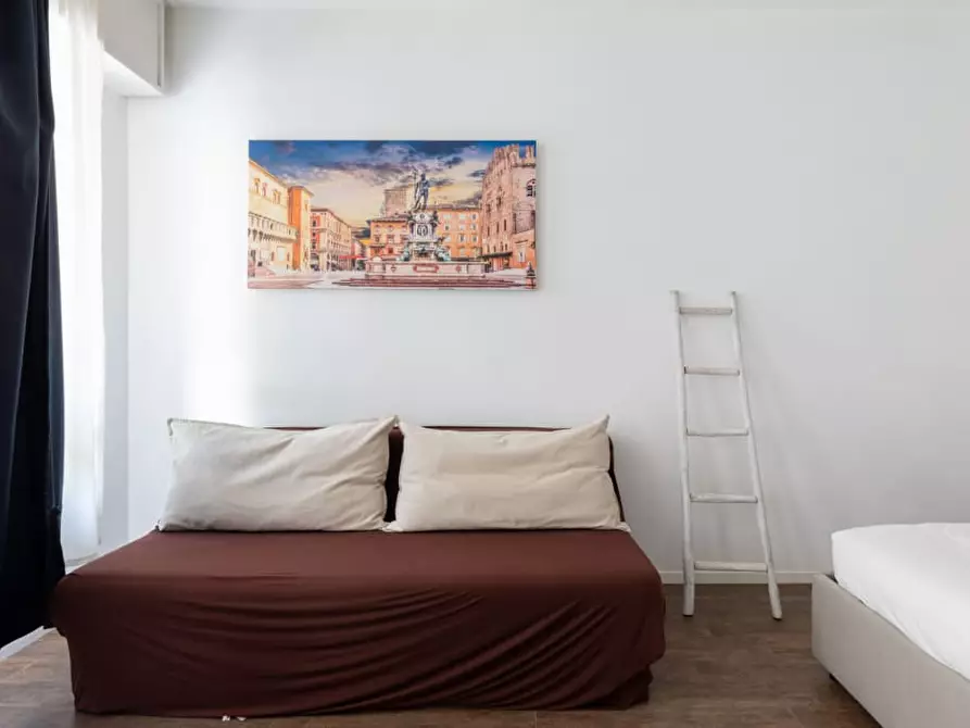 Immagine 3 di Appartamento in affitto  a Bologna
