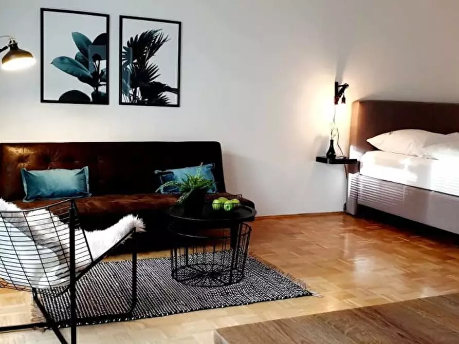 Immagine 1 di Appartamento in affitto  a Hannover