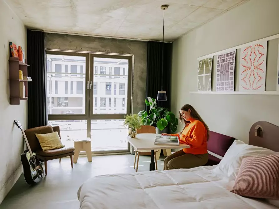 Immagine 1 di Stanza singola in affitto  a Amsterdam
