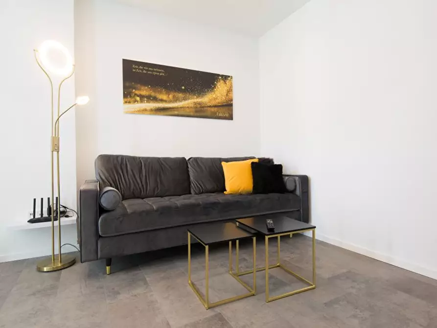 Immagine 1 di Appartamento in affitto  a Saarbrücken