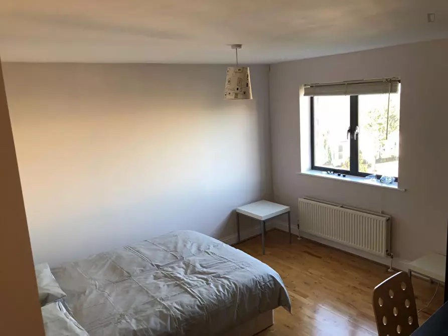 Immagine 1 di Appartamento in affitto  in Tollington Way a Islington