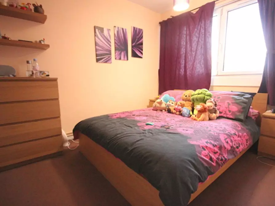 Immagine 1 di Appartamento in affitto  in Bence House, Rainsborough Avenue a Lewisham