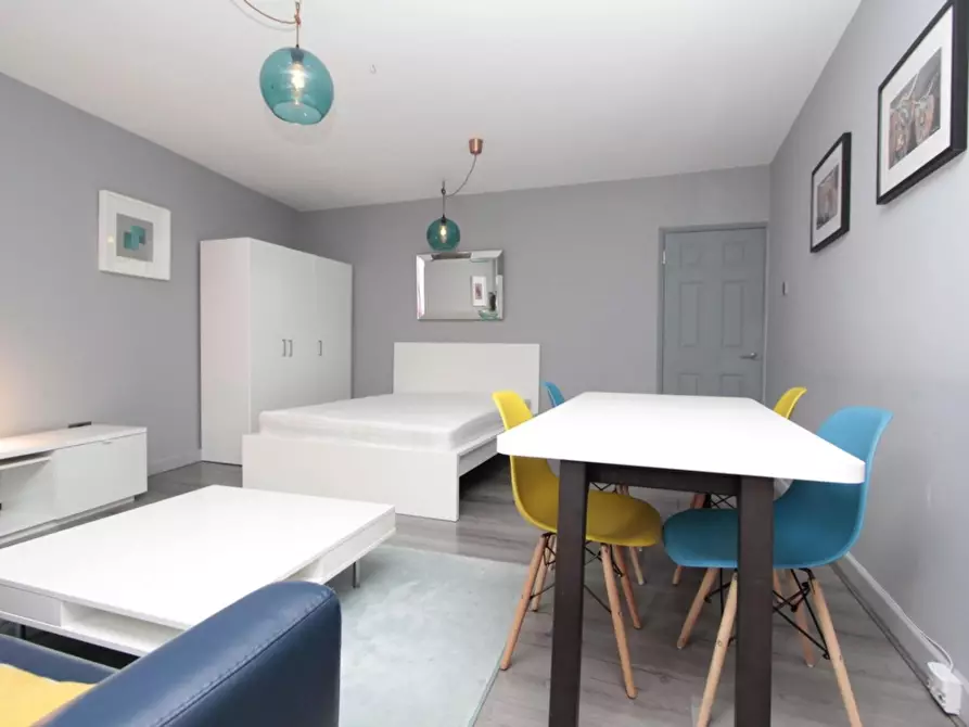 Immagine 1 di Appartamento in affitto  in Cadogan Court, 103-105 Cadogan Terrace a Hackney