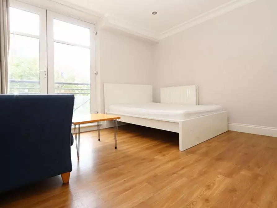 Immagine 1 di Appartamento in affitto  in Kingfisher Court a Camberwell