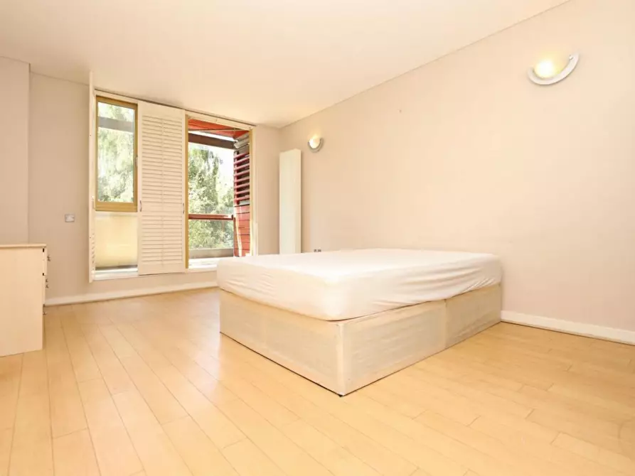 Immagine 1 di Appartamento in affitto  in Becquerel Court,West Parkside a Greenwich