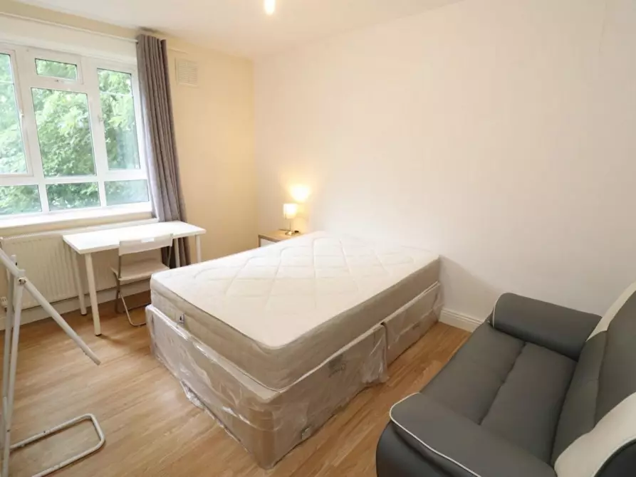 Immagine 1 di Appartamento in affitto  in Campbell House,White City Estate a Hammersmith