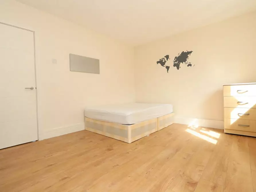 Immagine 1 di Appartamento in affitto  in Mason House, Frampton Park Road a Hackney