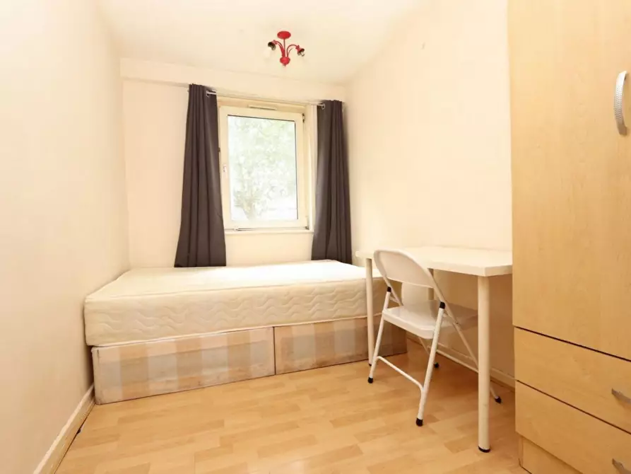 Immagine 1 di Appartamento in affitto  in Foxton House, Albert Road a East Ham