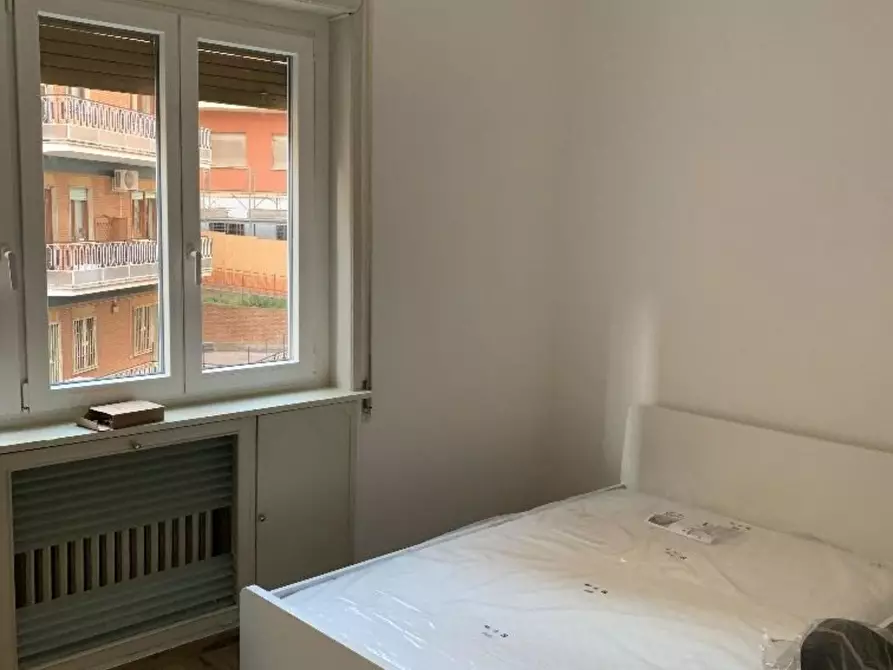 Appartamento in affitto in VIA S. TOMMASO D'AQUINO a Roma