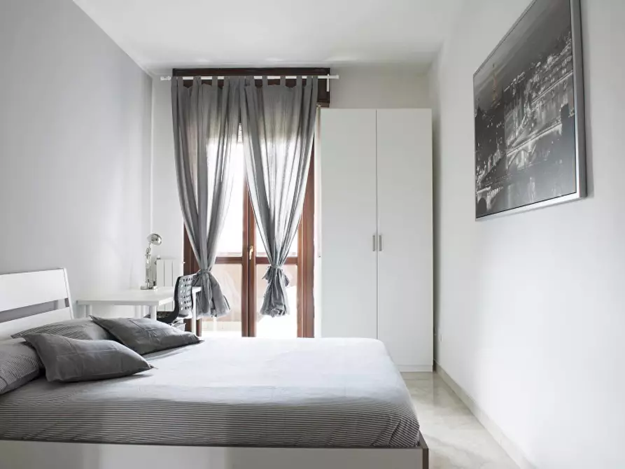 Appartamento in affitto in Via Valsesia a Milano