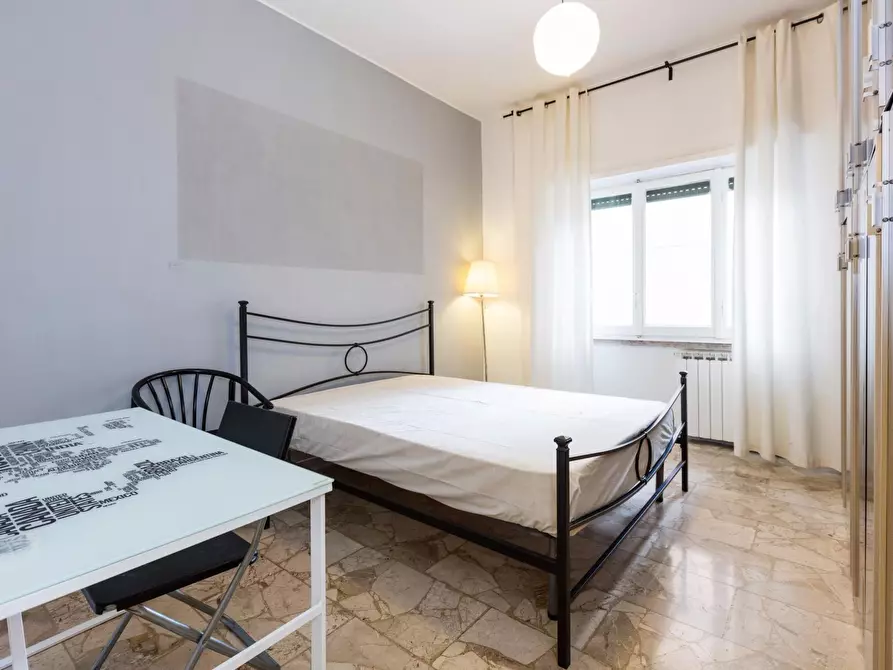 Appartamento in affitto in Via Luciano Zuccoli a Roma