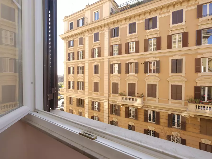 Appartamento in affitto in Piazza Santa Croce in Gerusalemme a Roma