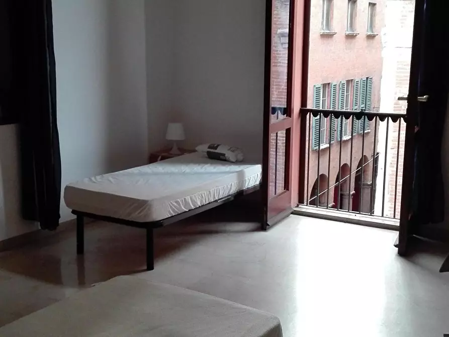 Appartamento in affitto in Via San Vitale a Bologna