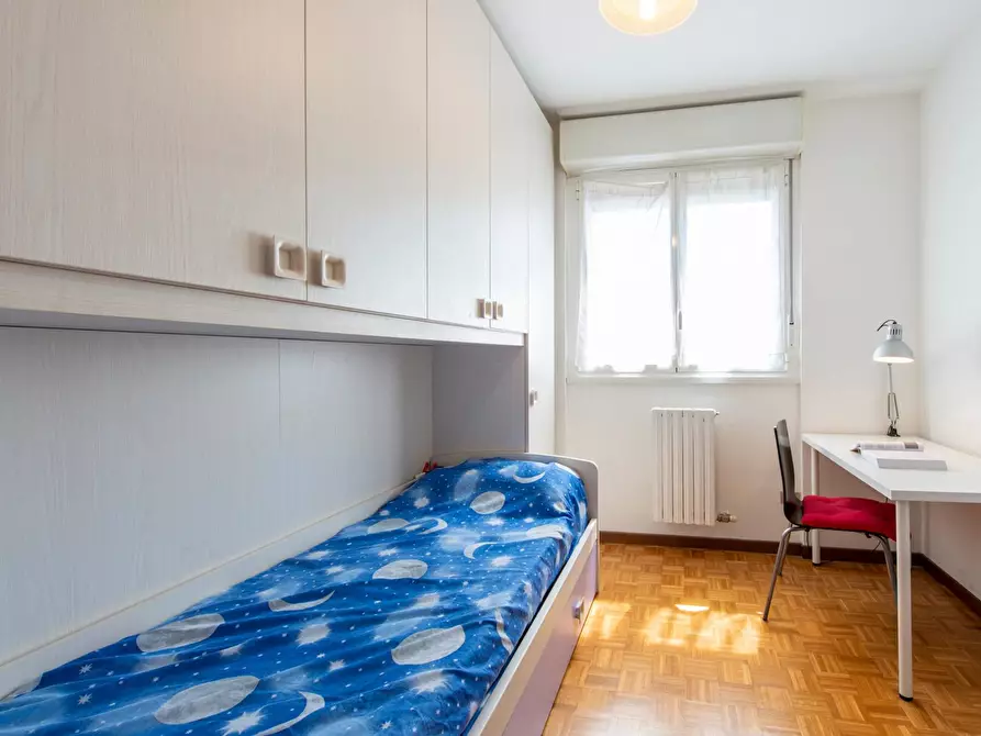 Immagine 1 di Appartamento in affitto  in Via Empoli a Milano