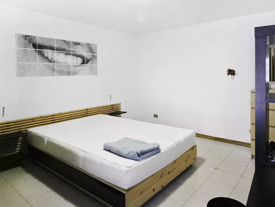 Immagine 1 di Appartamento in affitto  in Via Santa Margherita a Bologna