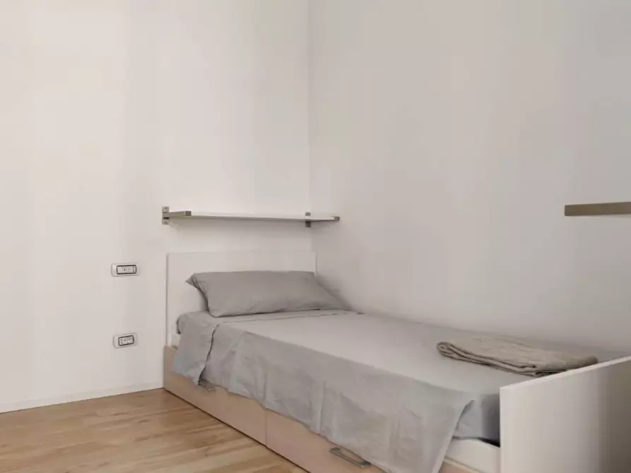 Immagine 1 di Monolocale in affitto  in Via Mac Mahon a Milano