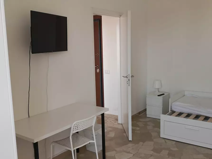 Immagine 1 di Appartamento in affitto  in Via Milano a Baranzate