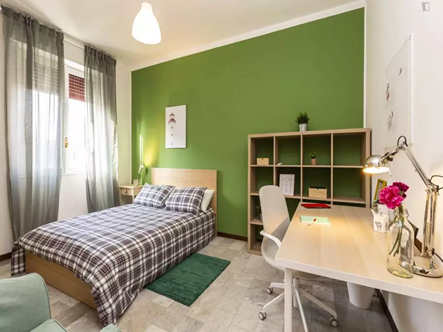 Immagine 1 di Appartamento in affitto  in VIALE LUCANIA a Milano
