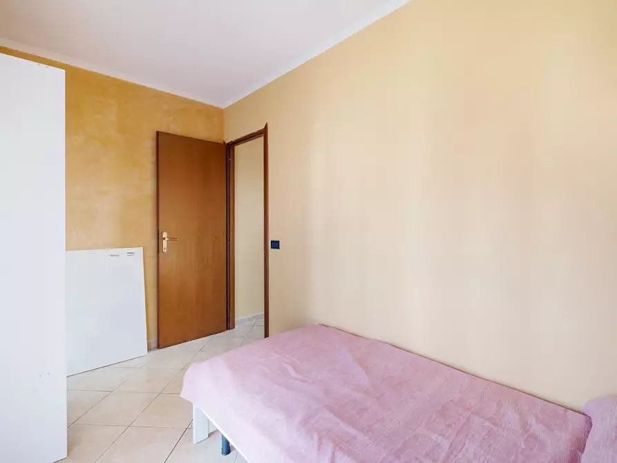 Immagine 1 di Appartamento in affitto  in Via Tullio Garbari a Roma
