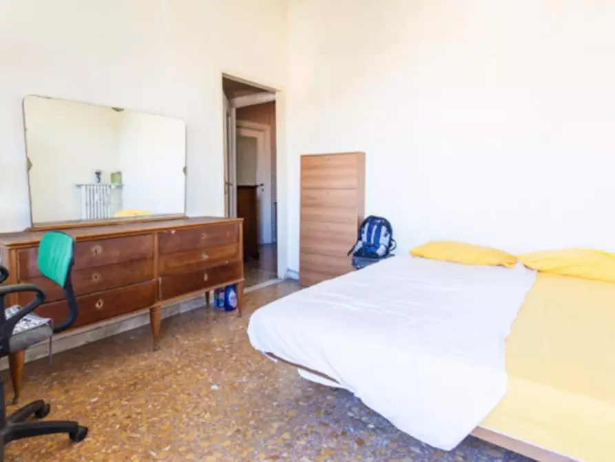 Immagine 1 di Stanza singola in affitto  in Via Federico Ozanam, 23 a Roma