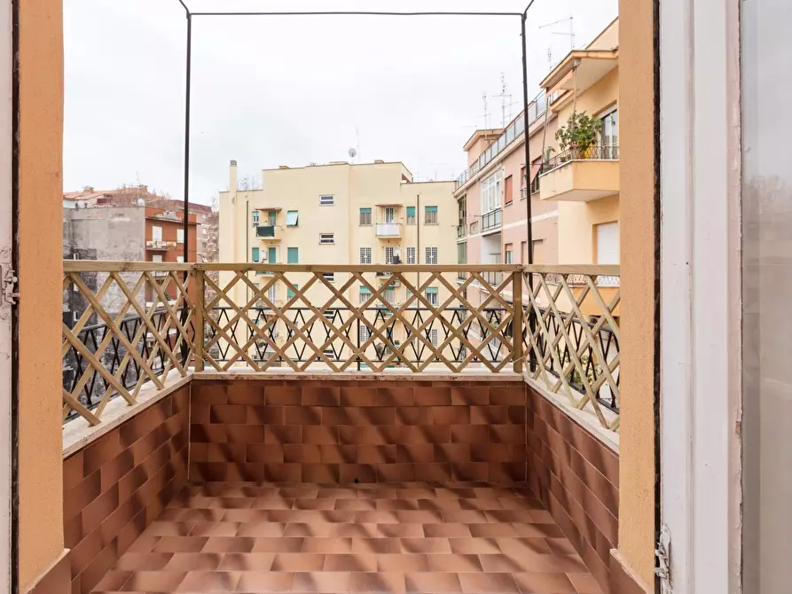 Immagine 4 di Appartamento in affitto  in Via Costanzo Cloro a Roma