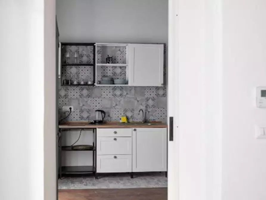 Immagine 7 di Appartamento in affitto  in Via Benedetto Croce a Napoli