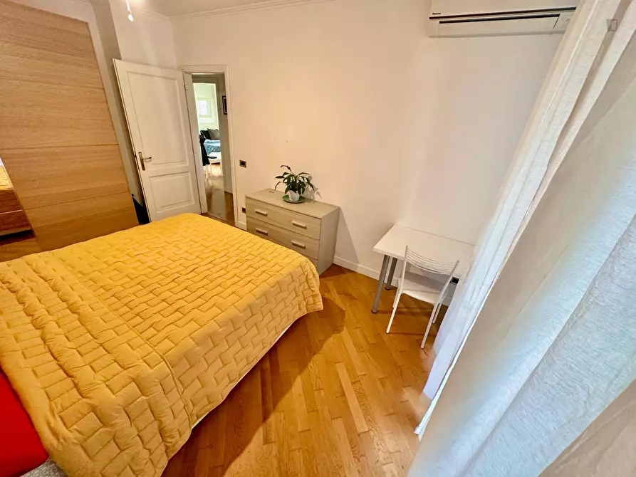 Immagine 5 di Appartamento in affitto  in Via Giuseppe Dessì 34 a Roma