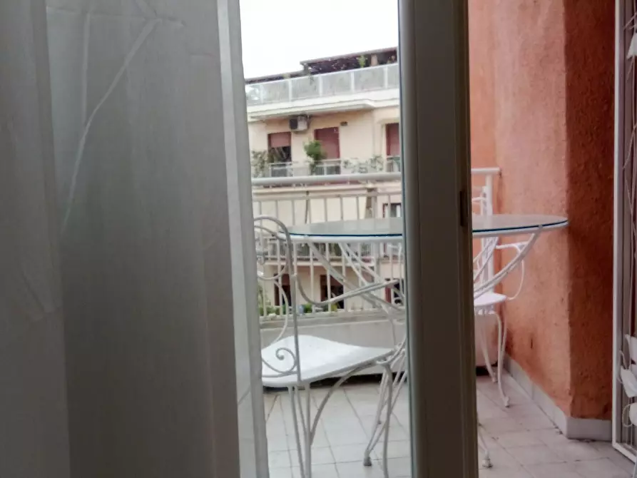 Immagine 1 di Appartamento in affitto  in Via dei Savorelli a Roma