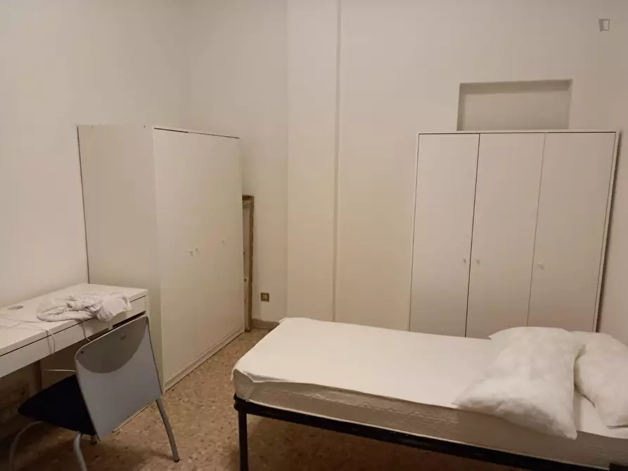 Immagine 1 di Stanza singola in affitto  in Via Tommaso Salvini a Bologna