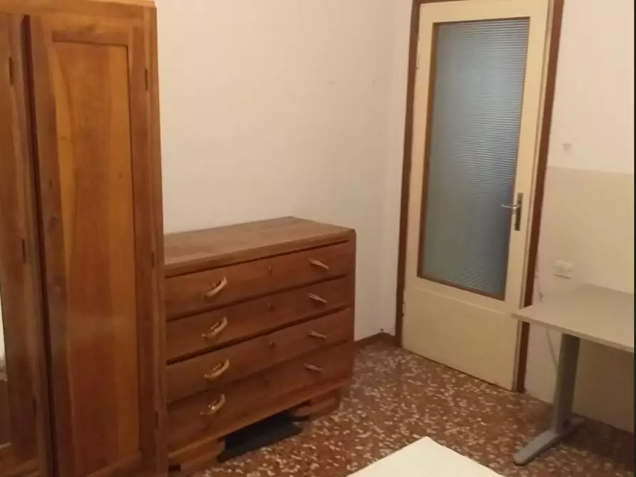 Immagine 1 di Appartamento in affitto  in Via Pietro Pecchioni a Parma