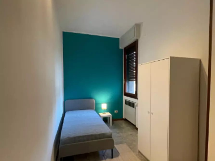 Immagine 1 di Appartamento in affitto  in Viale Quirico Filopanti a Bologna