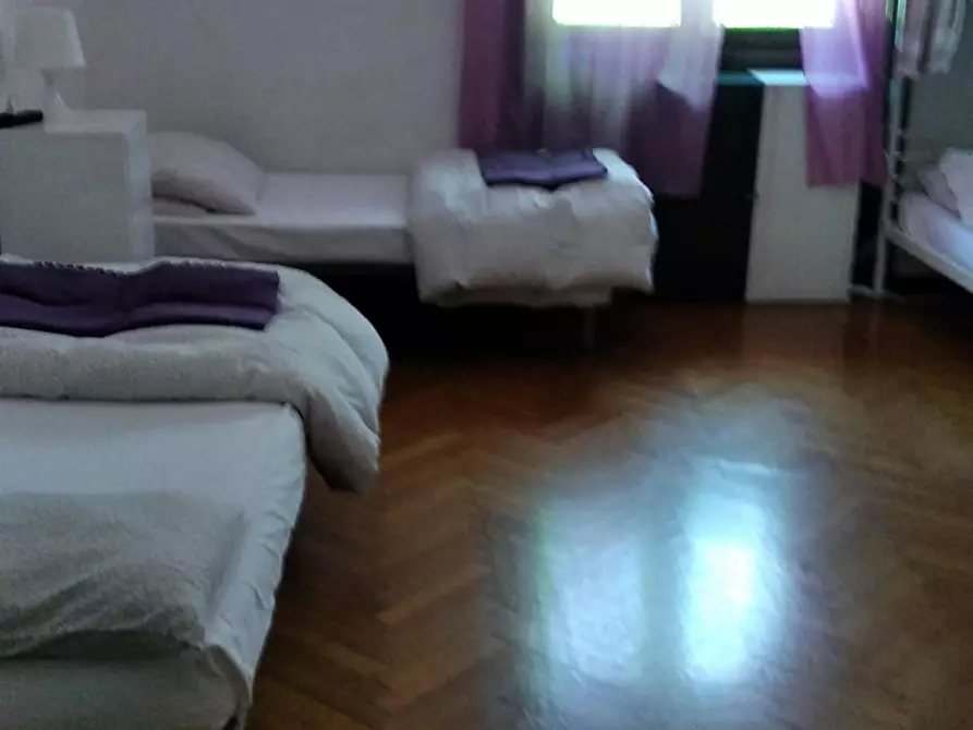 Immagine 1 di Stanza singola in affitto  in via Alvise Cadamosto a Milano